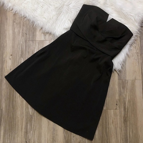 WHBM V-Cut Strapless Fit & Flare Cocktail Dress - Picture 5 of 8